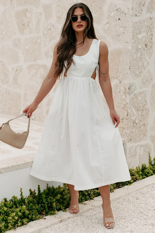 Luxury Temperament Change Of Perspective Side Cut-Out Midi Dress (Snow)
