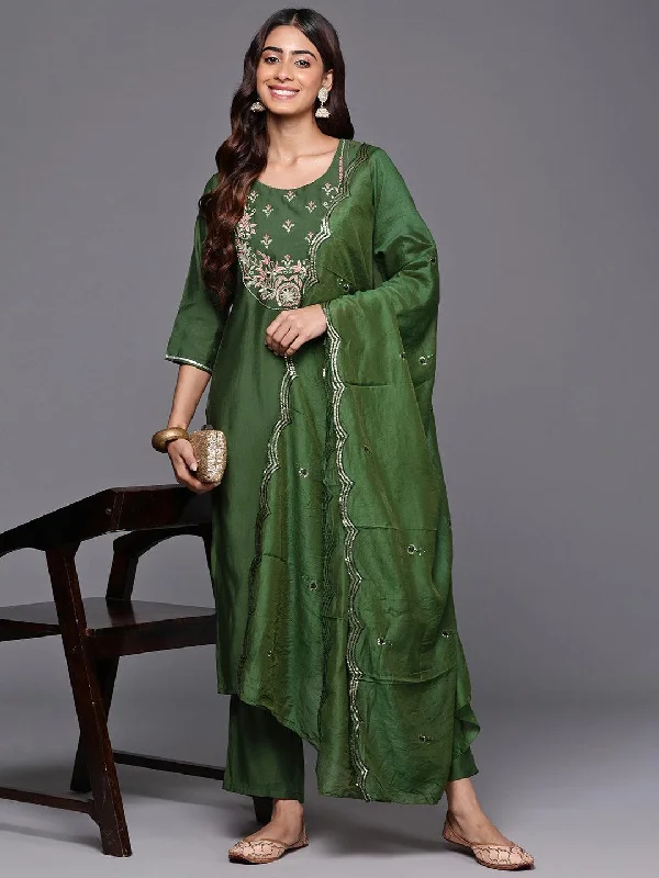 Luxury Temperament Green Yoke Design Silk Blend Straight Suit With Dupatta