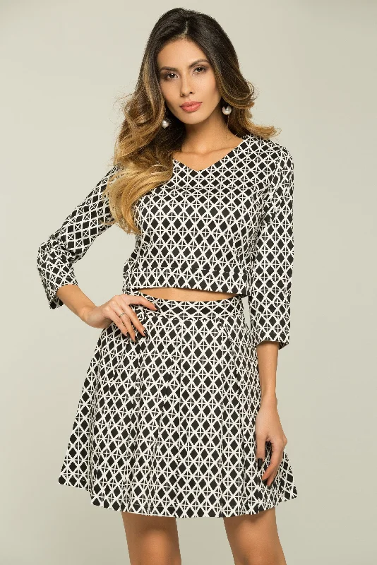 Age-reducing Style Black and White Diamond Print Dress Set
