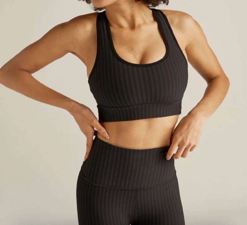 Fashionable Items Beyond Yoga Jacquard Work It Over Long Line Bra In Black