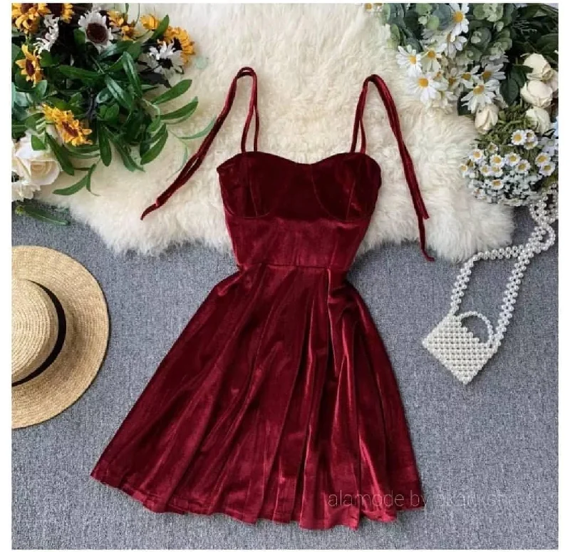 Romantic And Fresh Velour Skater Dresses