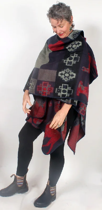 Casual Street Sunheart Artist Ruana Jacket Reversible Boho Sophisticated Casual Lifestyle