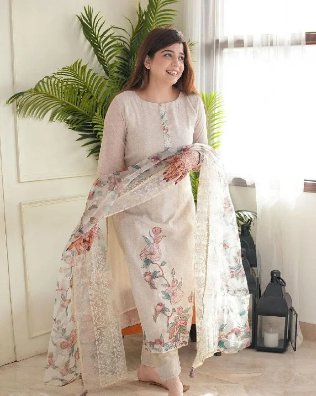 Simple Matching Lilan Cotton Multi Sequence Beautiful Designer Suit