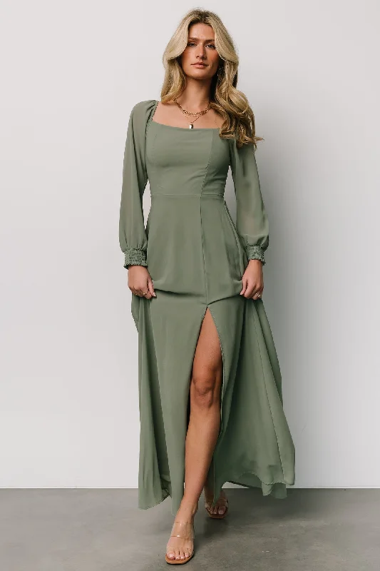 Elegant Temperament Giselle Maxi Dress | Eucalyptus