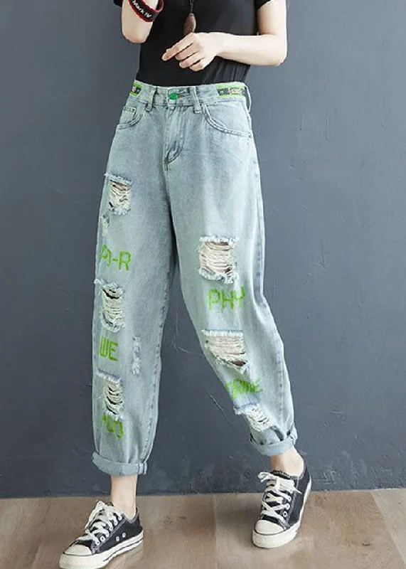 Warm Atmosphere Fashion Light Blue Letter Embroideried Pockets Hole Cotton Denim Crop Pants Summer Warm Atmosphere Fashion Light Blue Letter Embroideried Pockets Hole Cotton Denim Crop Pants Summer