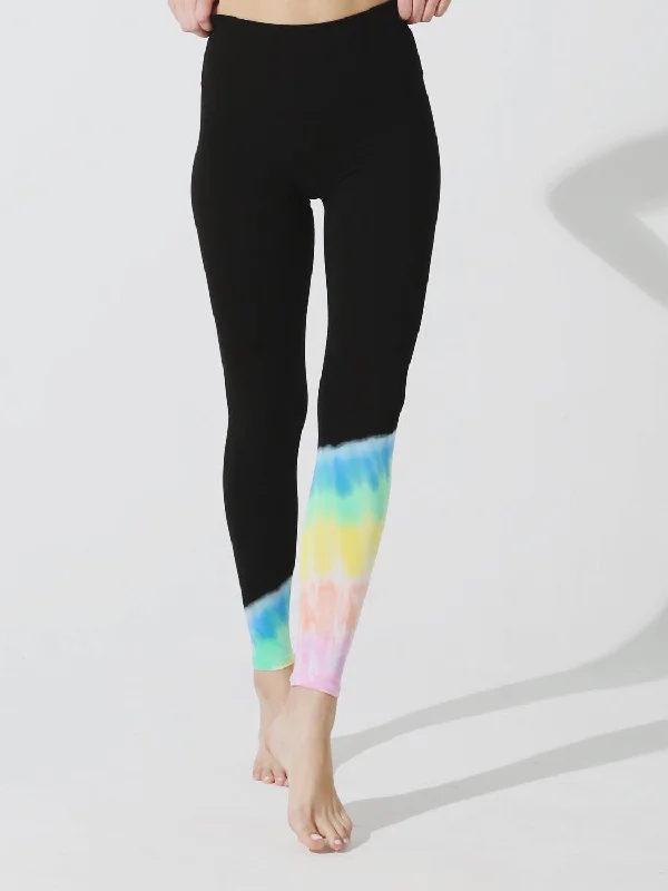 Free And Casual Sunset Legging In Onyx/rainbow