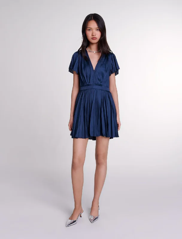 Carefree Short pleated dress