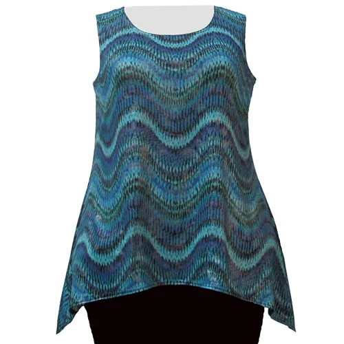 Soft And Comfortable Sea Foam Waves with Silver Foil Shark Bite Hem Tank Top Women's Plus Size Tank Top Soft And Comfortable Sea Foam Waves with Silver Foil Shark Bite Hem Tank Top Women's Plus Size Tank Top