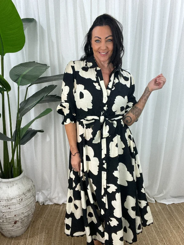 Slim Fit Poppy Bloom Dress