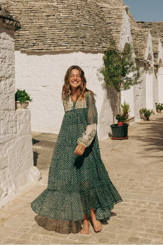 Elegant And Simple Rooh Maxi Dress ~ Pine