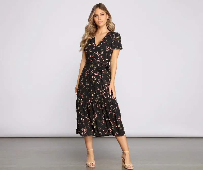 Spring Fashion Sweet And Chic Charming Ditsy Floral Midi Dress