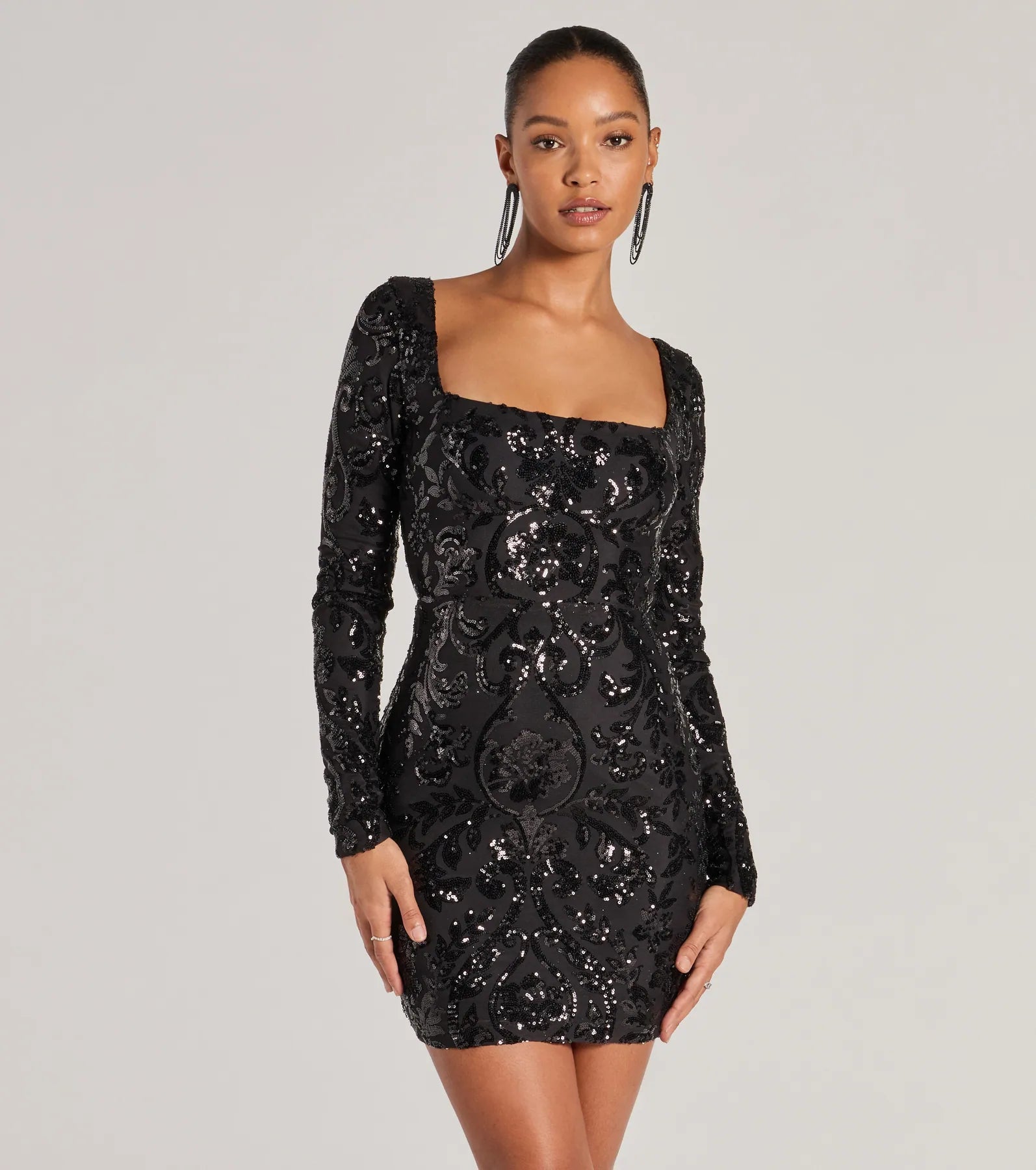 Slightly Flared Design Janine Lace-Up Long Sleeve Bodycon Sequin Mini Dress
