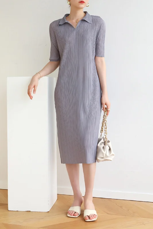 High-end Design Striped Polo Neck Full Pleated Dress