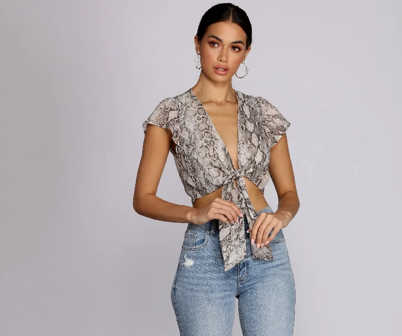 Warm Atmosphere So Fly Flutter Sleeve Top