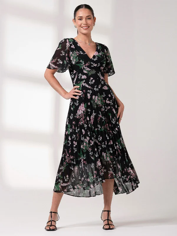 Casual And Comfortable Pleated Dip Hem Chiffon Maxi Dress
