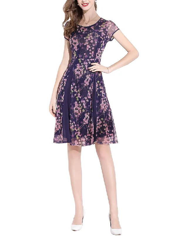 Simple Matching GYALWANA Midi Dress