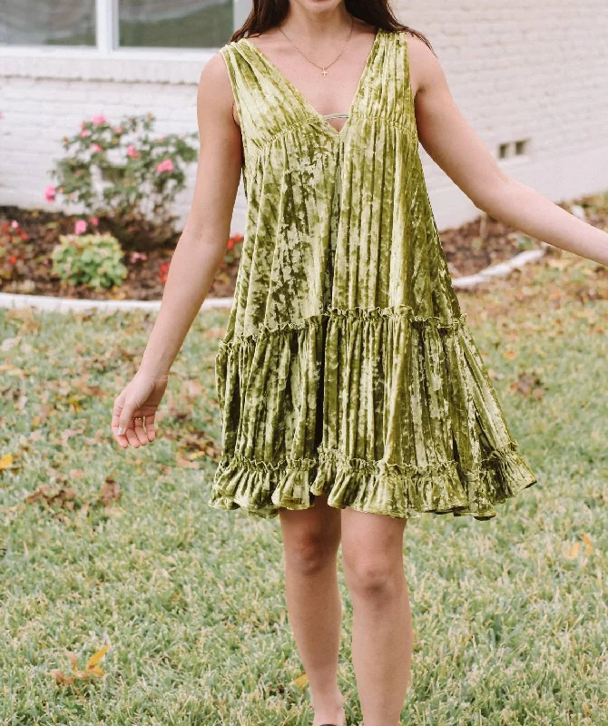 Advanced Customization Jolly Velvet Mini Dress in Velvet Green