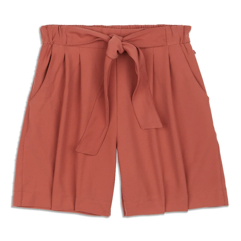 Minimalism Noir Short - Resale