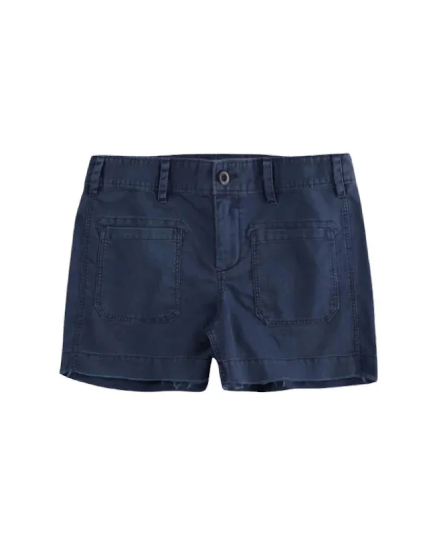 Free And Casual Women's Sailor Short Shorts In Navy
