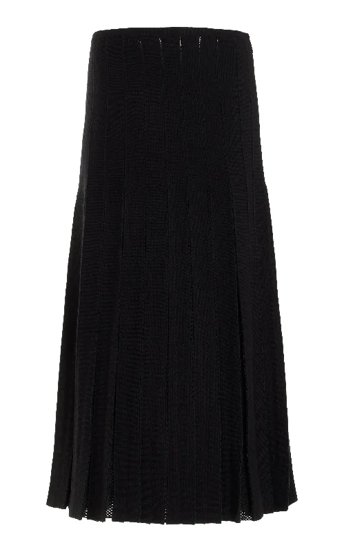 Urban Style Del Knit Pleated Midi Skirt in Black Wool